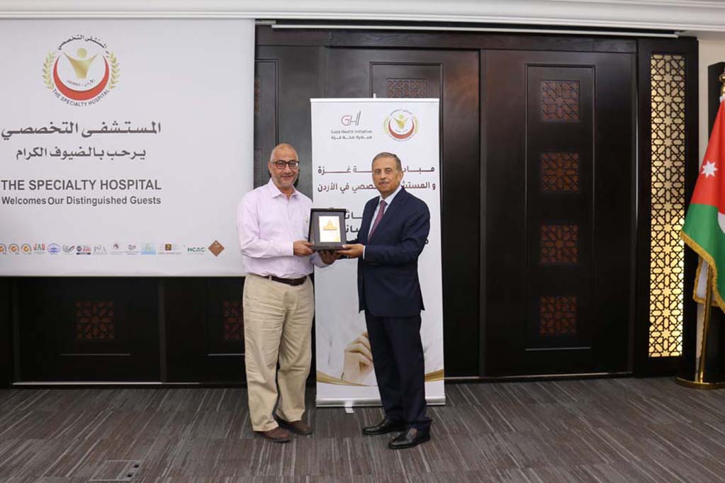 Al-Hammouri Honors A Number of Presidents of Humanitarian Organizations And Associations Supporting Gaza